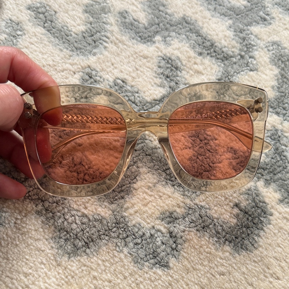 BOTTEGA VENETA BV0238S - 004 BEIGE  sunglasses